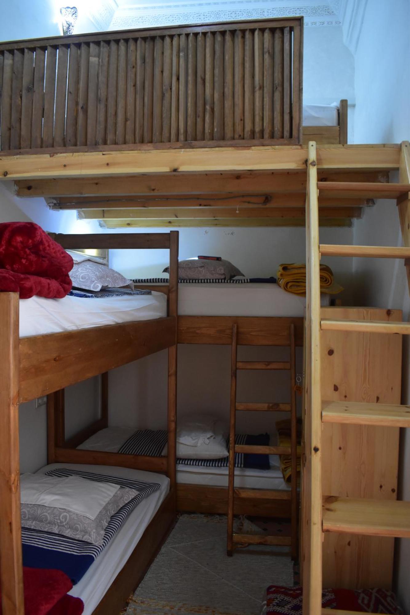 Hostel Capital ラバト エクステリア 写真